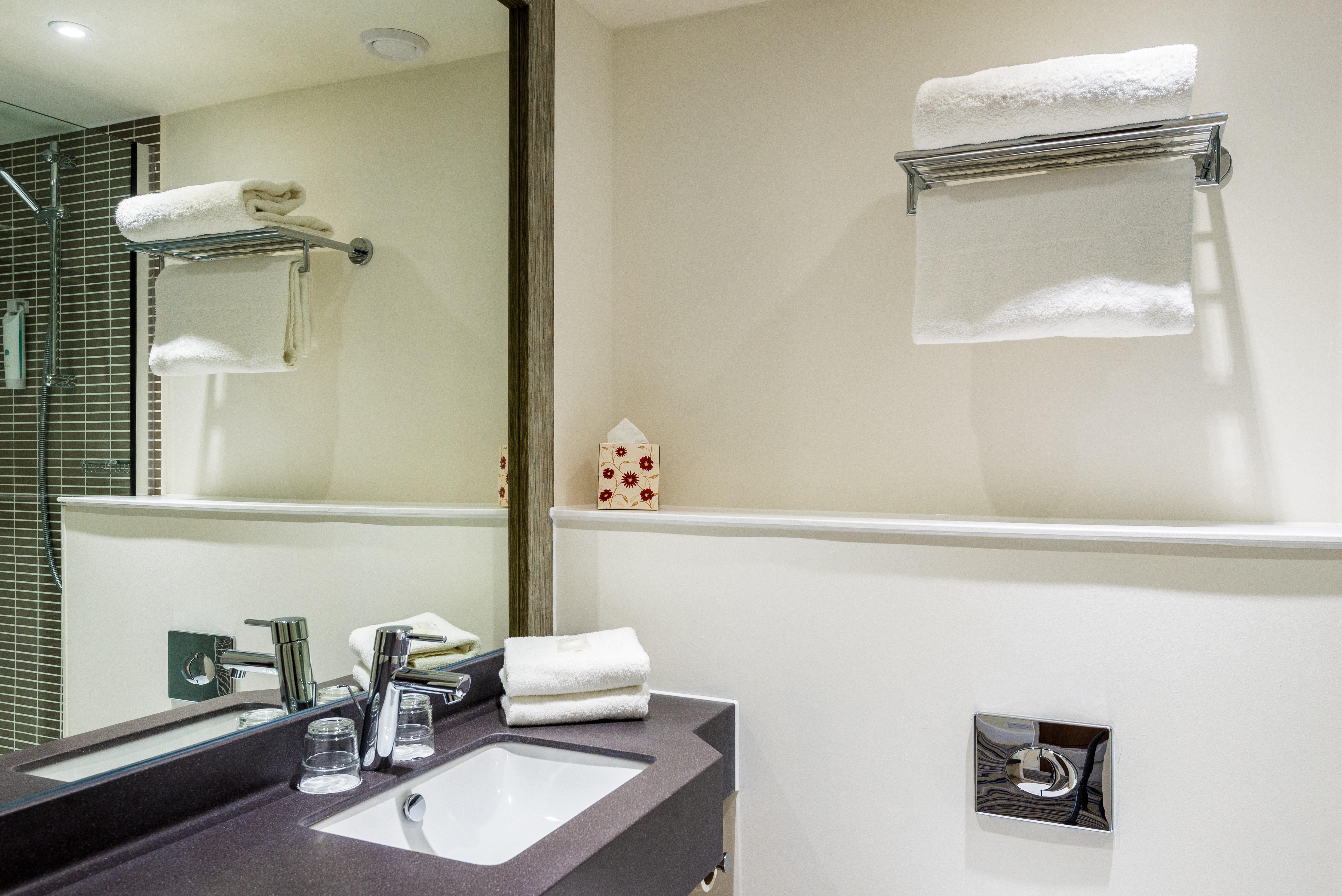 Holiday Inn Rugby-Northampton M1 Jct18 By Ihg Крик Екстериор снимка