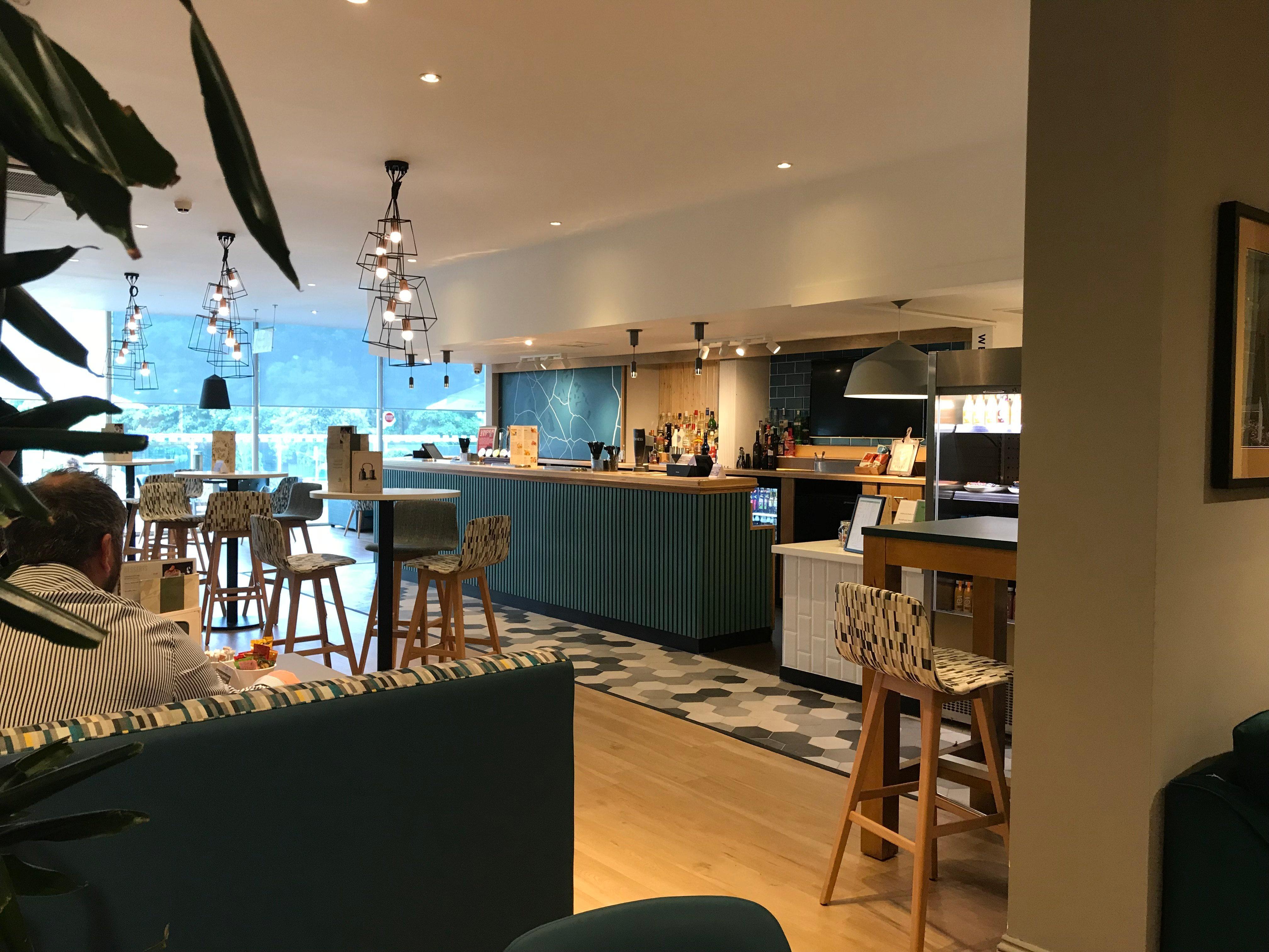 Holiday Inn Rugby-Northampton M1 Jct18 By Ihg Крик Екстериор снимка
