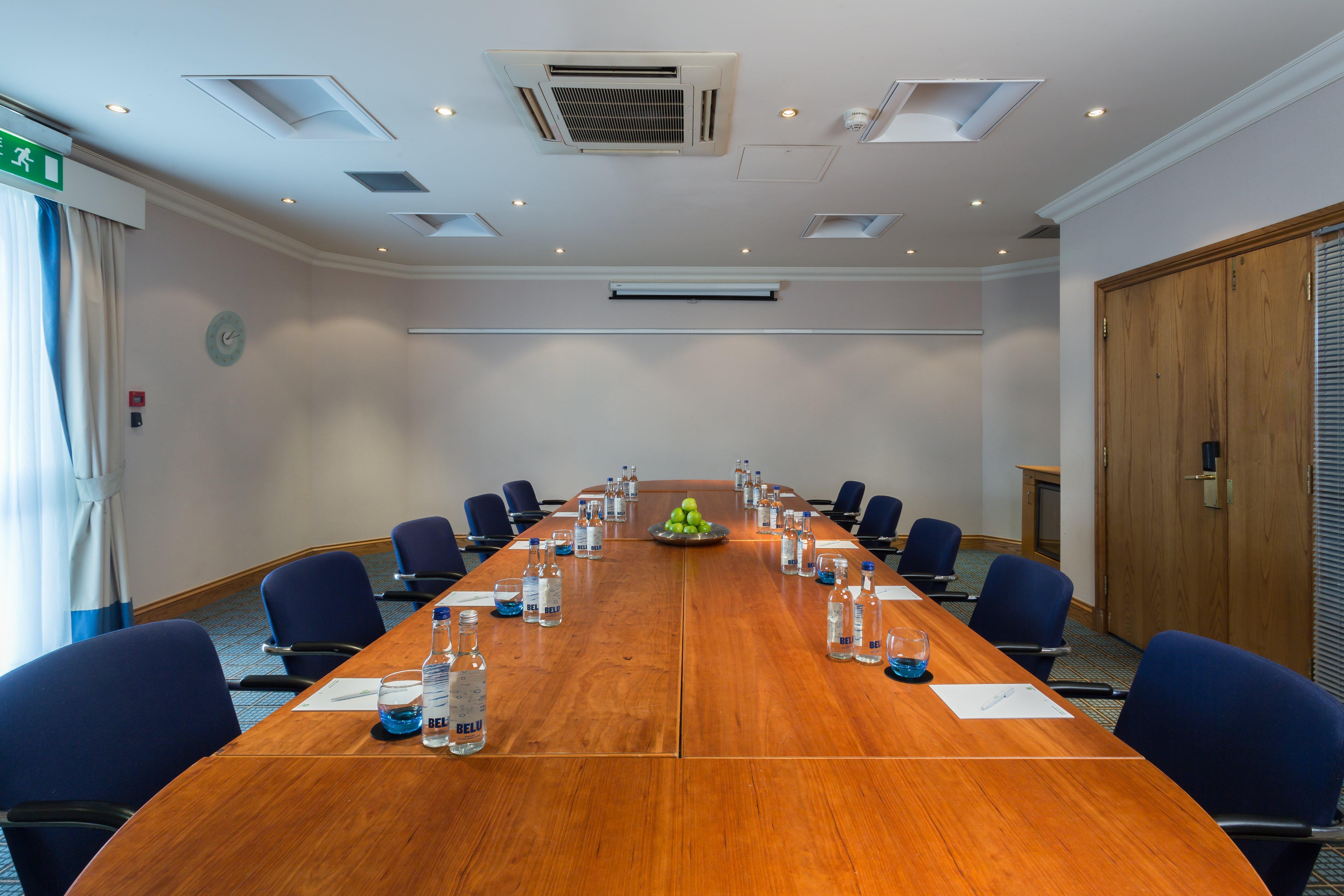 Holiday Inn Rugby-Northampton M1 Jct18 By Ihg Крик Екстериор снимка
